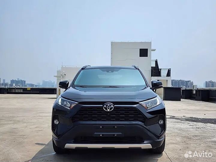 Toyota RAV4 2.0 CVT, 2021, 24 000 км