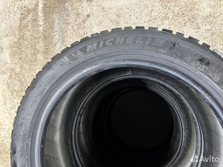 Michelin X-Ice North 4 225/45 R17 94T