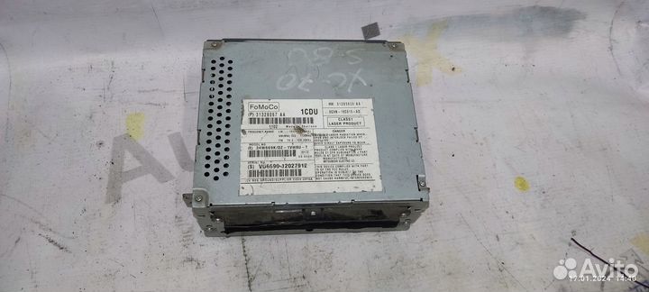 Магнитола S80 Вольво 31328067