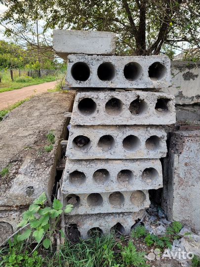 Бетонные блоки