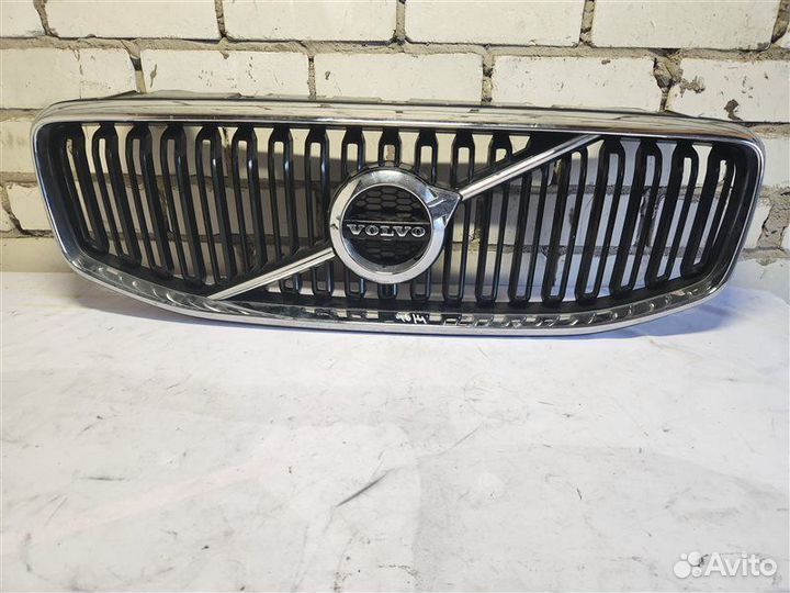 Решетка радиатора Volvo Xc60 2017