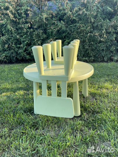 Детский стол и стул IKEA