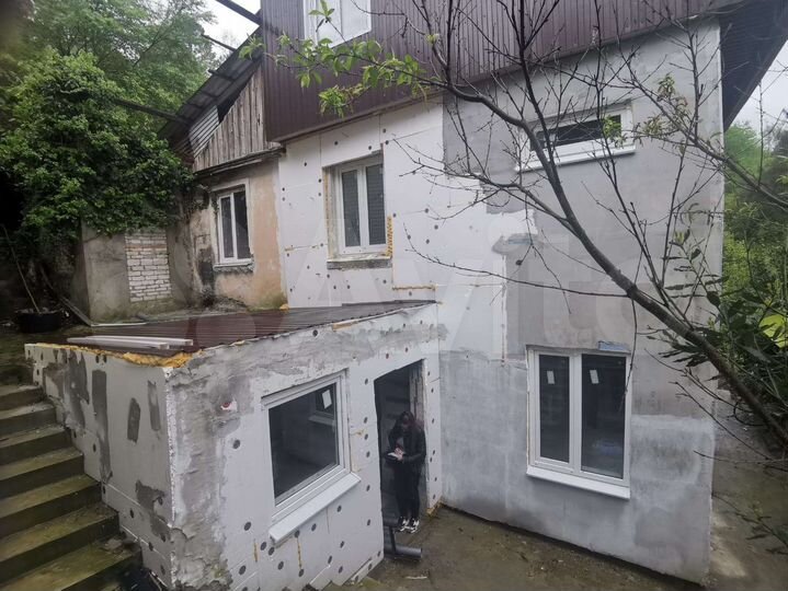 Дом 170 м² на участке 6,8 сот.