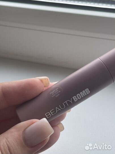 Матовая помада beauty bomb