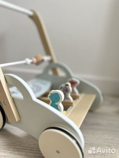 Развивающий автомобиль игрушка