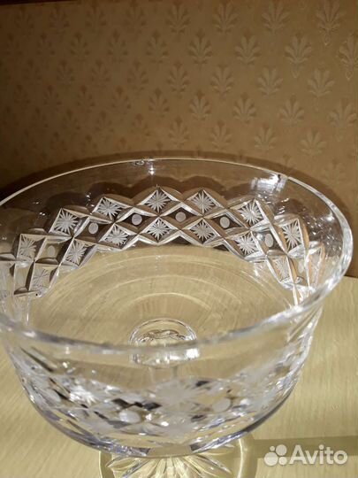 Вазочка на ножке, хрусталь Ваза для Авито доставки