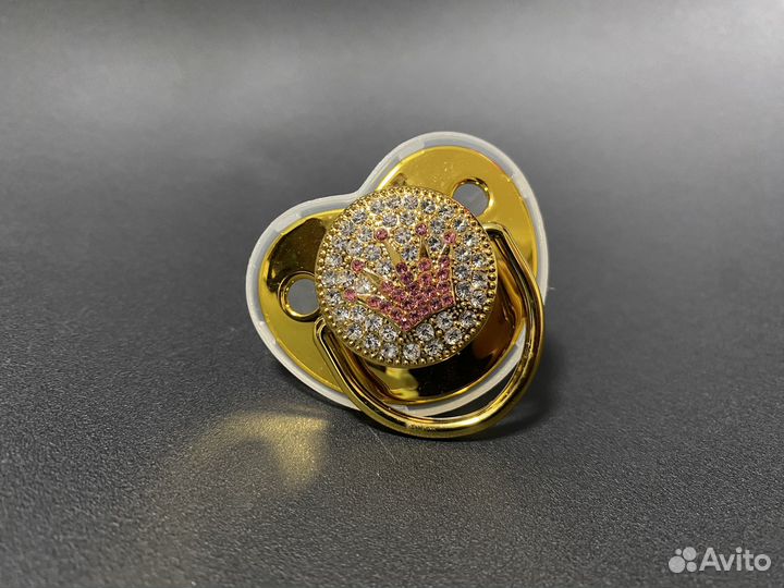 Соска пустышка со стразами