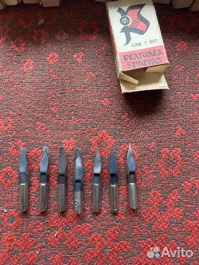 Шрифтовое перо СССР 1 коробочка (7шт) 100р