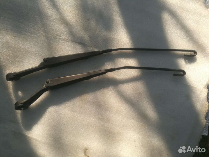 Поводок стеклоочистителя Фиат Албеа