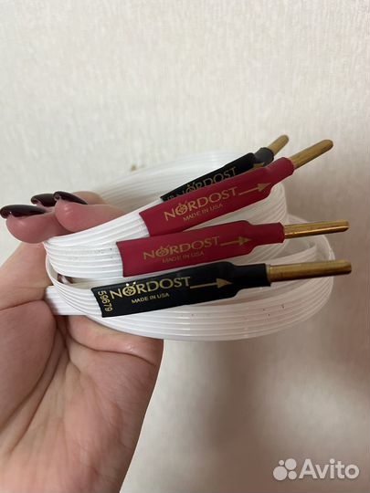 Кабель акустический Nordost White banana