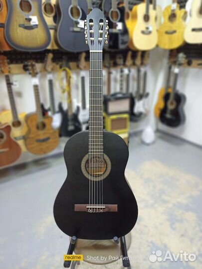 Гитара классическая