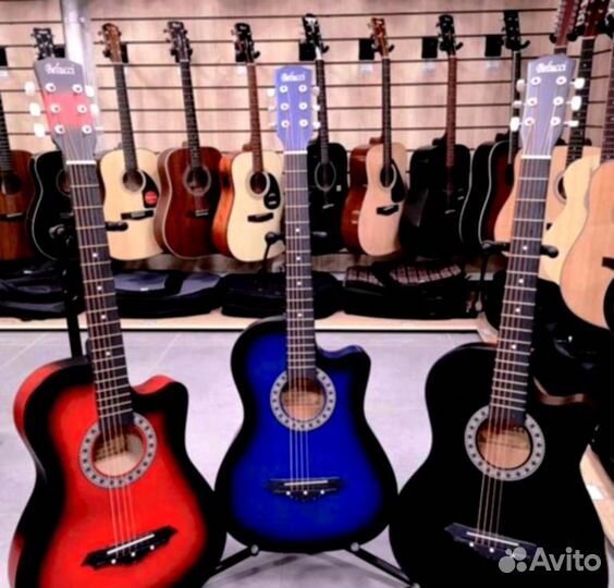 Акустическая гитара
