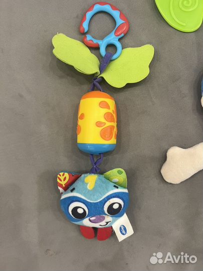 Развивающие игрушки, погремушки