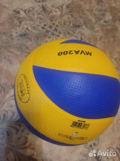 Волейбольный мяч mikasa