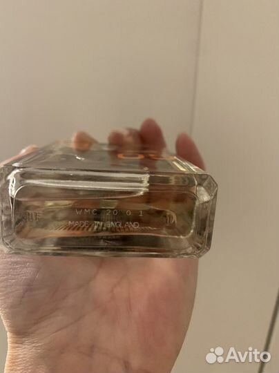 Molecule 05 Escentric molecules