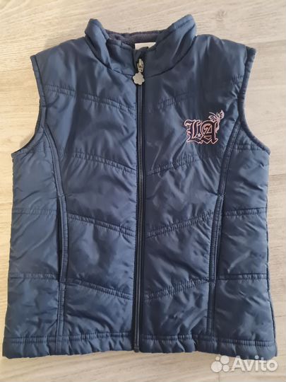 Жилетки утепленные и ветровка