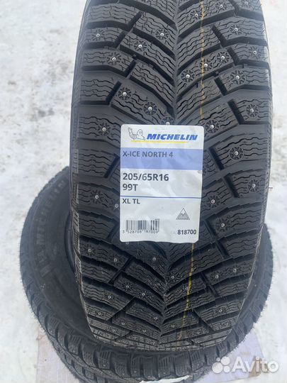 Michelin X-Ice North 4 205/65 R16 98T