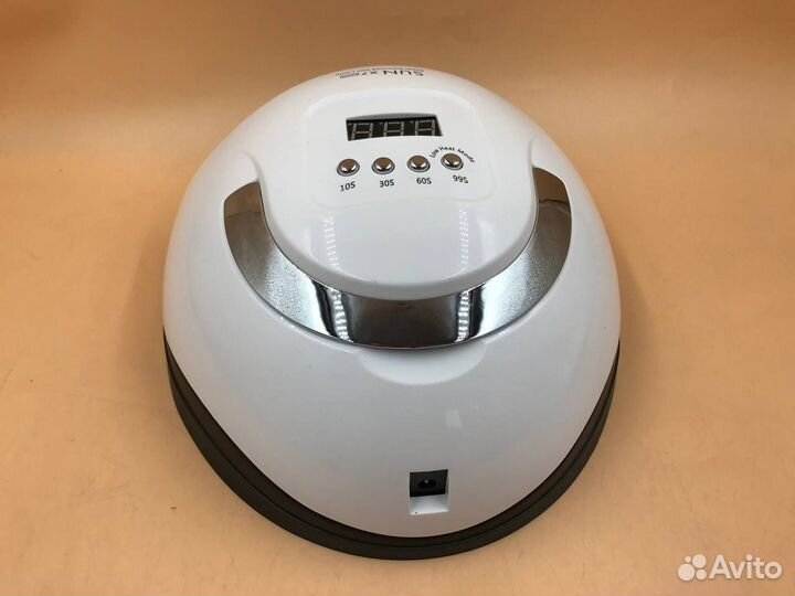 С дефектом 85475 Светодиодная лампа для сушки ногт