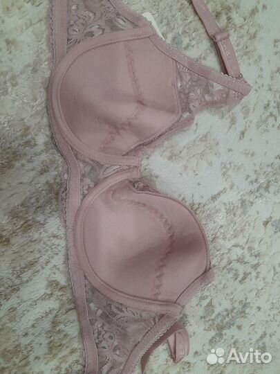 Бюстгальтер