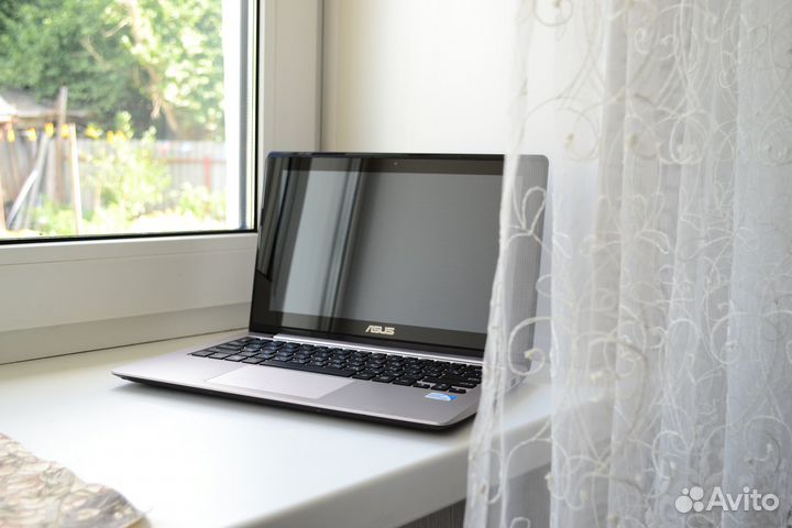 Нетбук сенсорный asus S200E