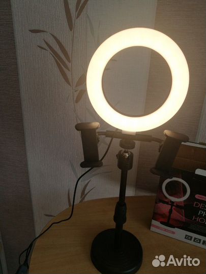 Кольцевая лампа для блогеров, селфи. 16 см. Новая
