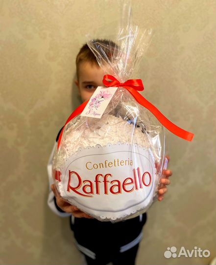 Большая рафаэлло