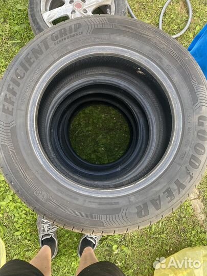 Goodyear EfficientGrip Performance 205/60 R15 91