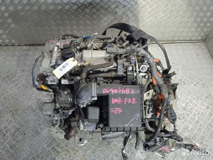 Двигатель Toyota Prius 1.8 2zrfxe