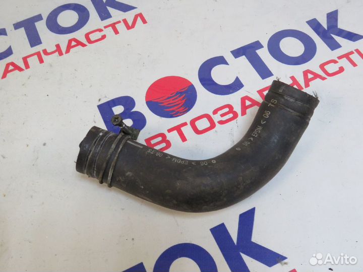 Патрубок радиатора Низ subaru forester SF5, SF9 EJ