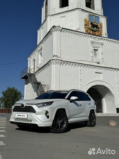 Toyota RAV4 2.5 AT, 2022, 58 000 км