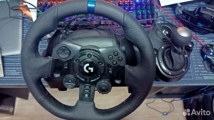 Игровой руль с педалями logitech g923