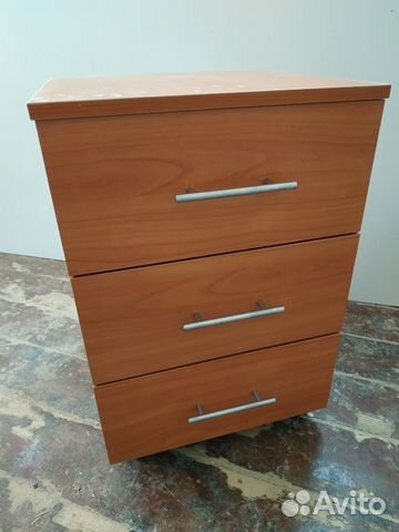 Тумба подкатная (новая)