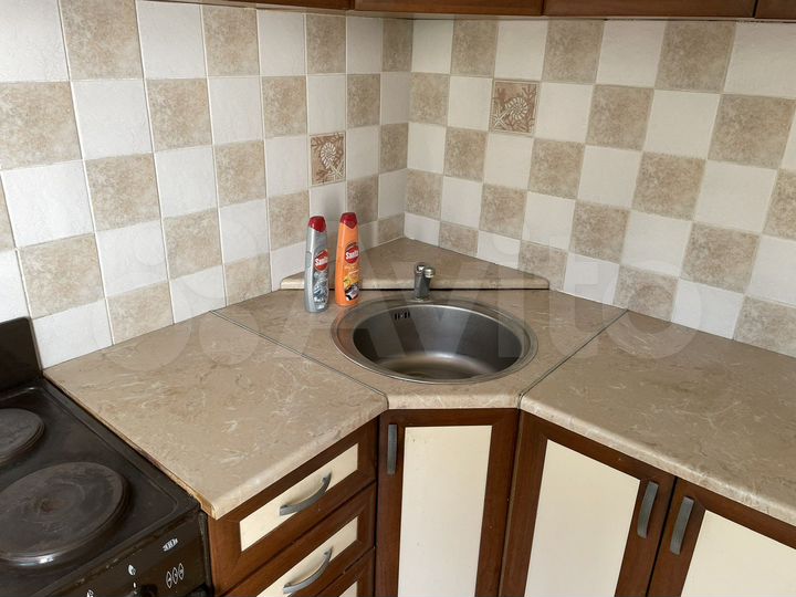 2-к. квартира, 53 м², 4/10 эт.