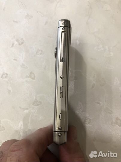 Телефон Vertu