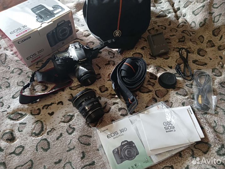 Зеркальный фотоаппарат canon 30d
