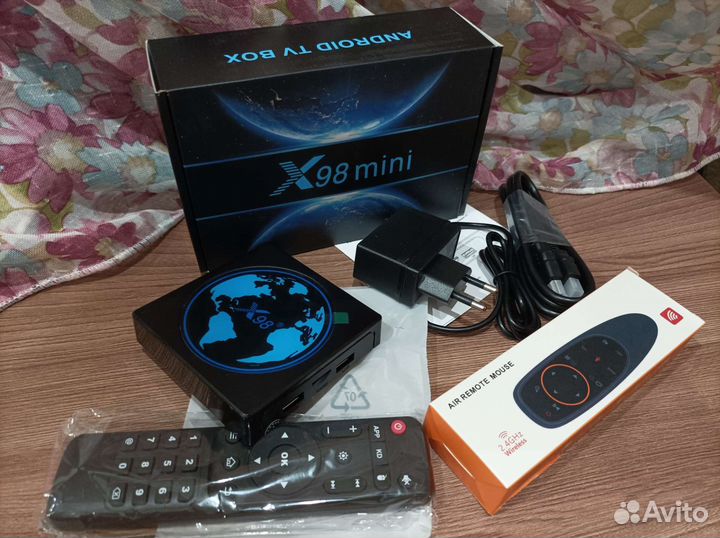 X98mini 4/32 прошитая TV приставка 500+ каналов