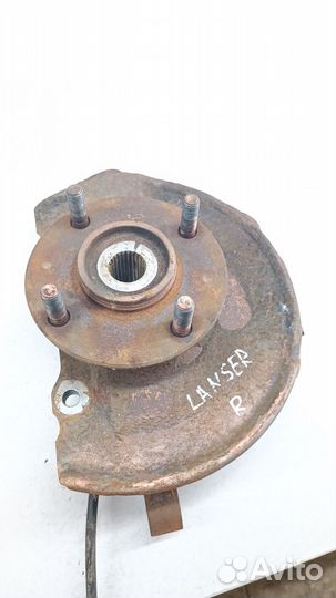 Ступица передняя правая Mitsubishi Lancer