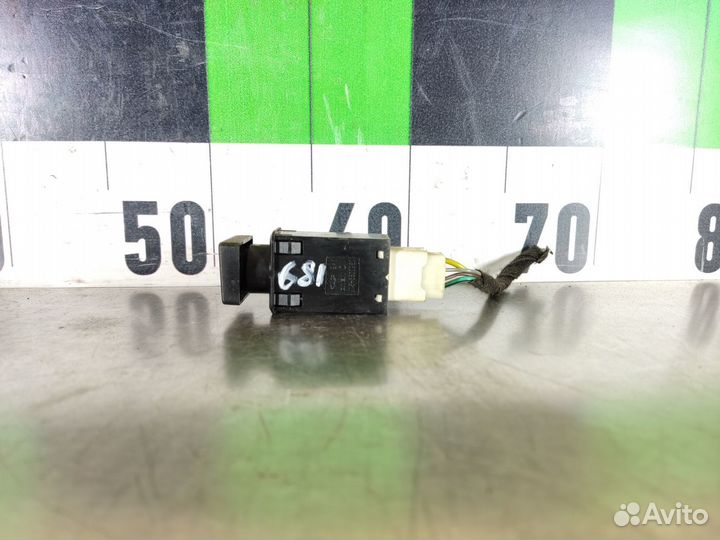 Кнопка обогрева сидений Chery Amulet 2006-2012