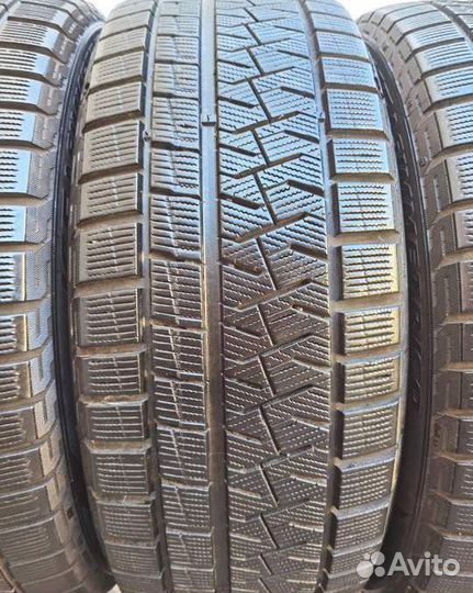 Pirelli Ice Asimmetrico 225/45 R18 95Q