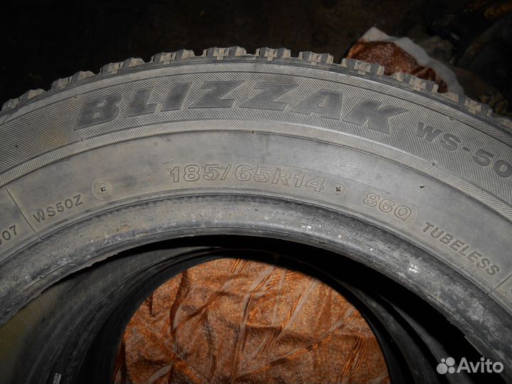 Bridgestone Blizzak WS-50 185/65 R14