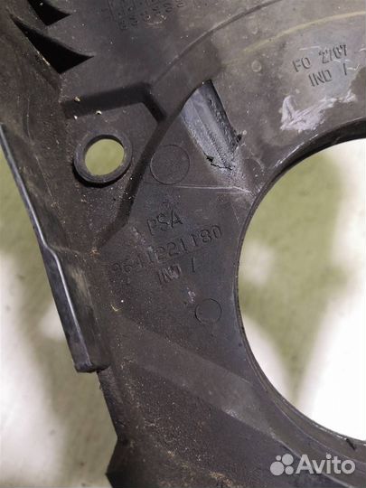 Кожух ремня грм Пежо 206