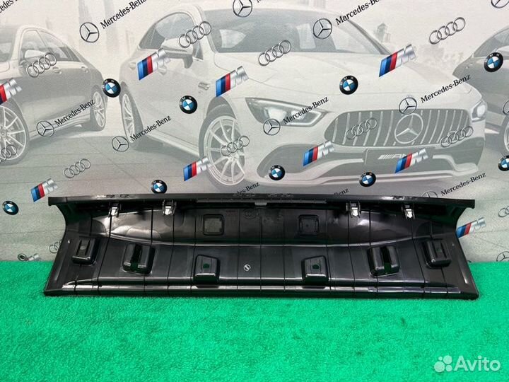 Накладка задней панели Bmw 5 G30 B47D20A 2019