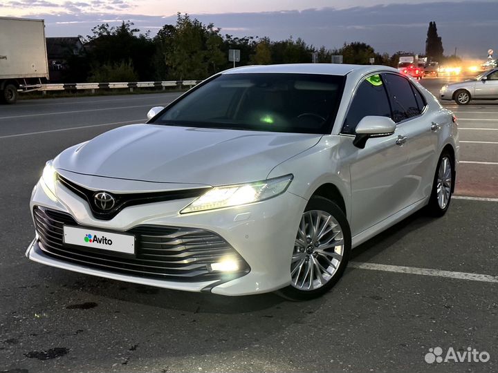 Toyota Camry 2.5 AT, 2019, 140 000 км