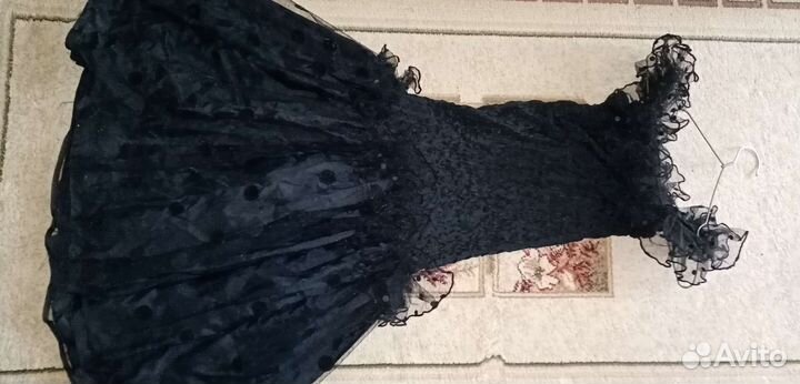 Вечернее платье