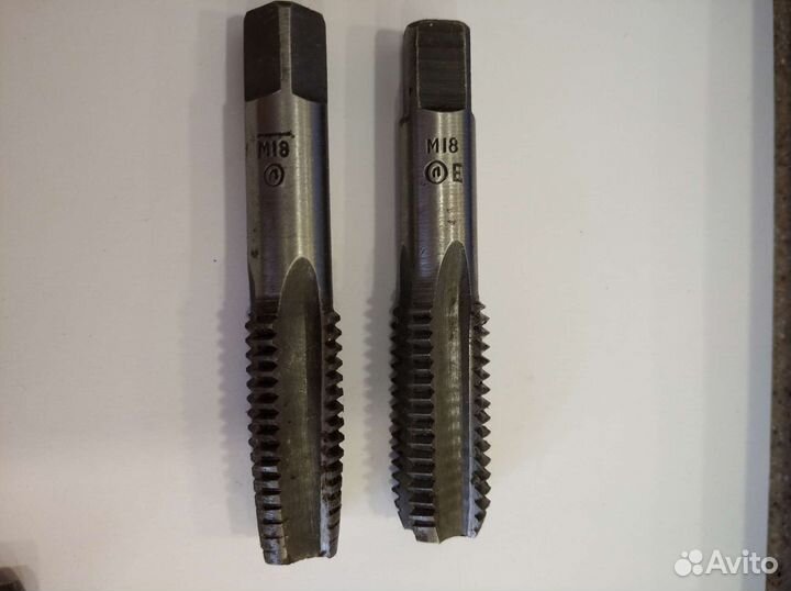 Метчики машинно-ручные М18х2.5 СССР