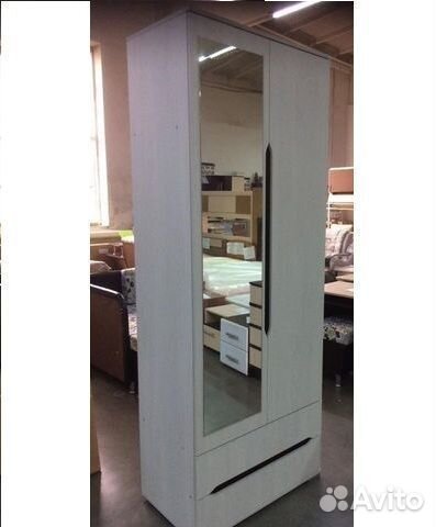 Шкаф распашной