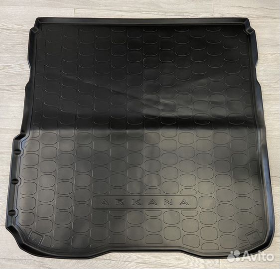 Оригинальный ковер багажника Renault Arkana 4x4