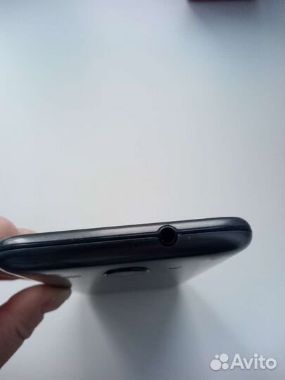 HUAWEI Y3 2017, 8 ГБ