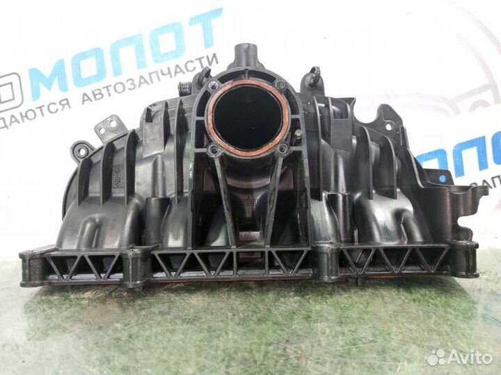 Коллектор впускной Volvo V40 MV B4164T