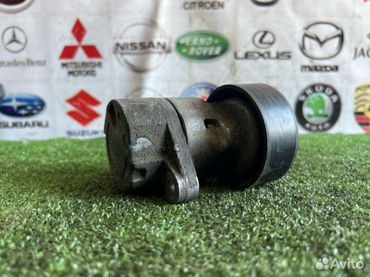 Натяжитель ремня генератора Opel Vectra B